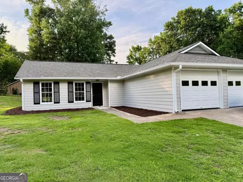 2060 Darrel Ln, Lawrenceville, GA 30046