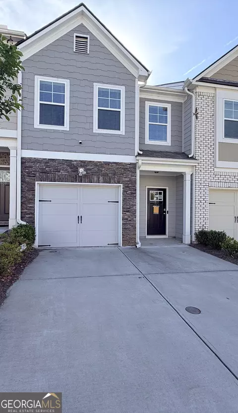 1911 Plainsboro Dr, Stonecrest, GA 30058