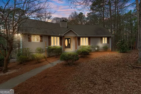 2117 Lakeview Pkwy, Villa Rica, GA 30180