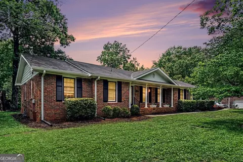 2925 Bob Bettis Rd, Marietta, GA 30066