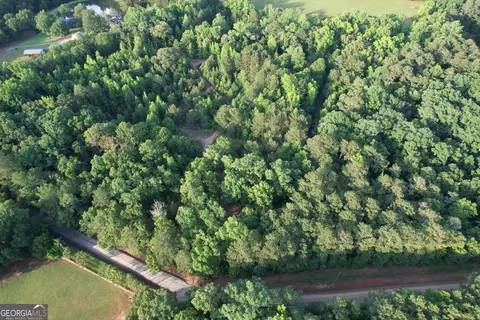 541 Ellis Dairy Rd # B, Griffin, GA 30224