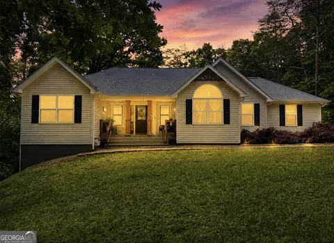 227 Clarkesville Heights Dr, Clarkesville, GA 30523