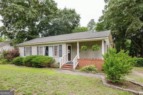 606 Spencer St, Barnesville, GA 30204