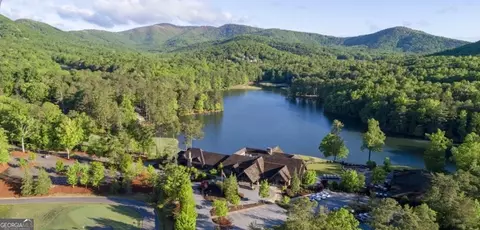 1127 Quail Cove Dr, Jasper, GA 30143