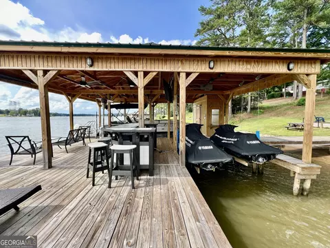 Exterior - 321 Barbara Point Rd, Sparta, GA 31087 photo 14 of 17