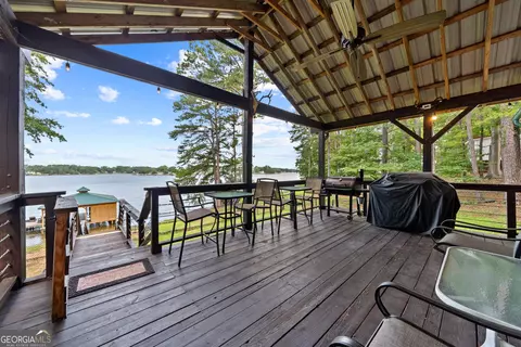 Exterior - 321 Barbara Point Rd, Sparta, GA 31087 photo 7 of 17