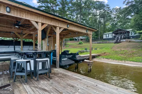 Exterior - 321 Barbara Point Rd, Sparta, GA 31087 photo 11 of 17