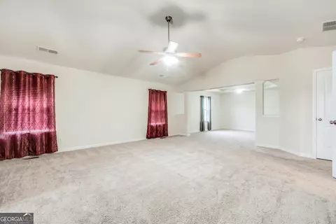 Living - 942 Amelia Dr, Byron, GA 31008 photo 1 of 1