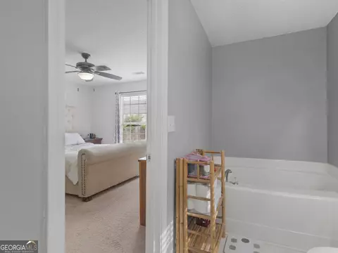 Entry Way - 3370 Waggoner Pl, Rex, GA 30273 photo 1 of 1