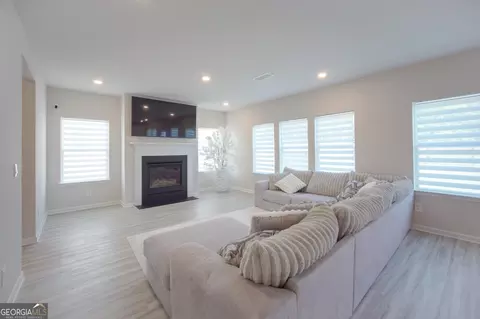Living - 3774 Commodore Ct, Buford, GA 30519 photo 1 of 4