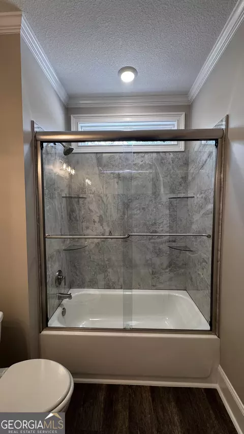 Bath - 3 Willow Pointe, Claxton, GA 30417 photo 1 of 5
