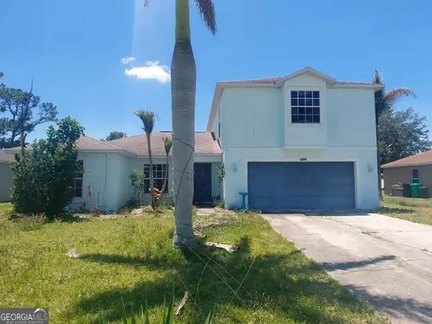 1300 SE Navajo Ln, Port Saint Lucie, FL 34983