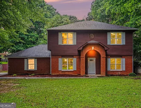 1103 To Lane Dr, Stone Mountain, GA 30083