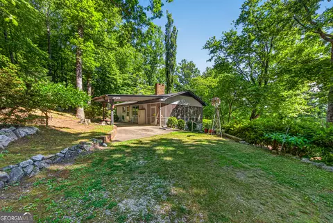 668 Cross St, Clayton, GA 30525