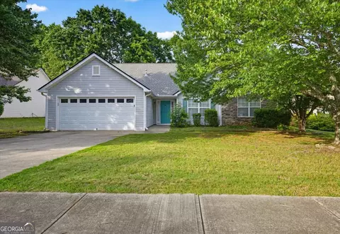 1029 Harbins Pass Dr, Dacula, GA 30019