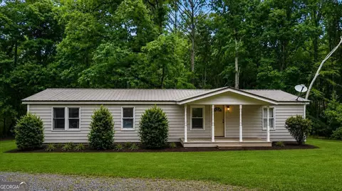 472 Old Mccoy Pl, Waleska, GA 30183