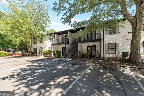 3597 Woodbriar Cir #B, Tucker, GA 30084