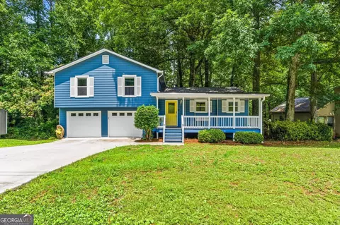 5055 SE Cavalier Dr, Mableton, GA 30126