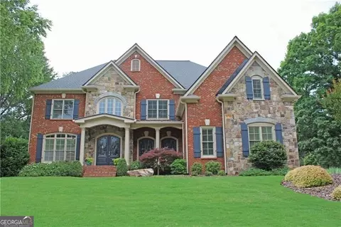 196 Affirmed Ct, Alpharetta, GA 30004