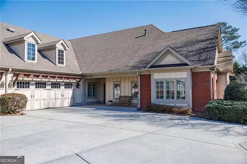 2462 Ballantrae Cir, Cumming, GA 30041