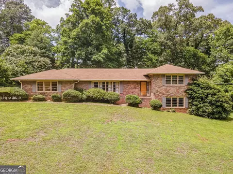 13 Pine Park Dr SE, Rome, GA 30161