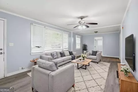 Living - 5160 4th St, Morrow, GA 30260 photo 1 of 5