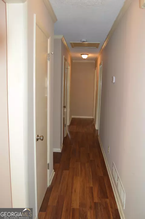 Entry Way - 98 Beechwwod Blvd, Toccoa, GA 30577 photo 1 of 2