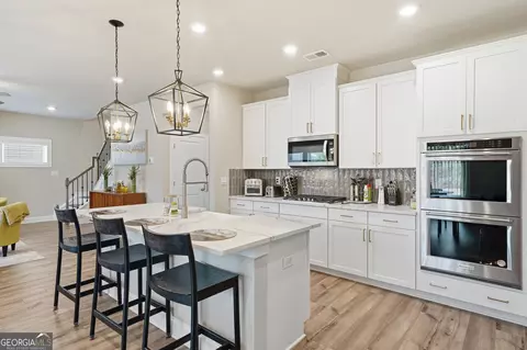 Kitchen - 515 Cobblestone Ct, Canton, GA 30115 photo 2 of 3