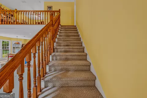 Entry Way - 908 S Willowcrest Way, Lagrange, GA 30240 photo 2 of 3