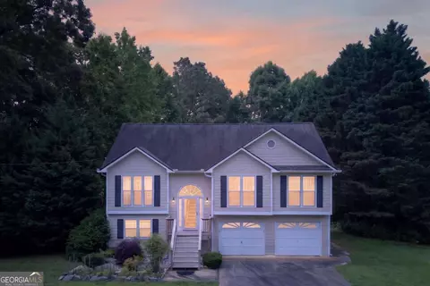 115 Valor Ridge Dr, Dallas, GA 30132