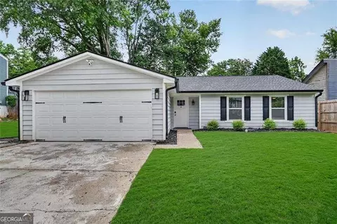 10375 Worthington Hills Mnr, Roswell, GA 30076