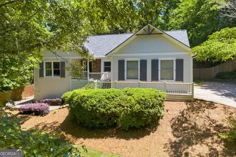 2910 Canon Ct, Cumming, GA 30041