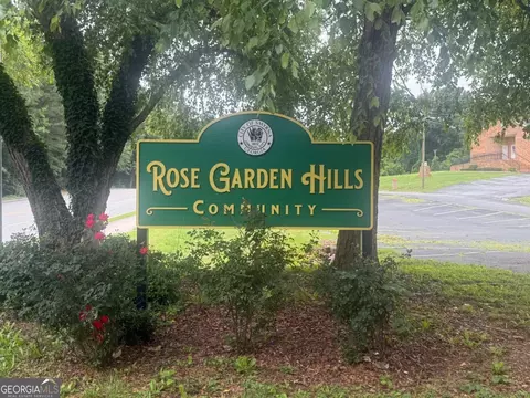 2566 Gordon Cir SE, Smyrna, GA 30080