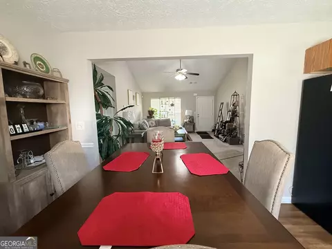 Dining - 143 Kirts Rdg, Jackson, GA 30233 photo 5 of 5