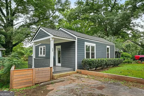 709 Francis Pl SE, Atlanta, GA 30318