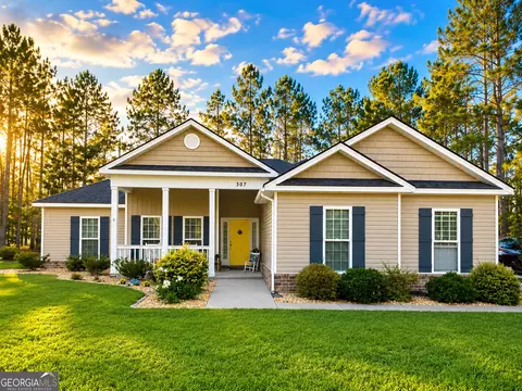 307 Tryon Pl, Statesboro, GA 30461