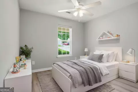 Bedroom - 11190 Knotty Pine Pl, Hampton, GA 30228 photo 1 of 4