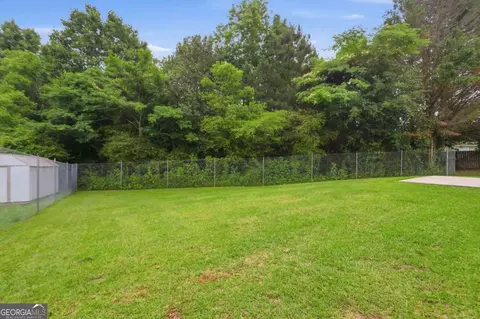 Exterior - 11190 Knotty Pine Pl, Hampton, GA 30228 photo 2 of 2