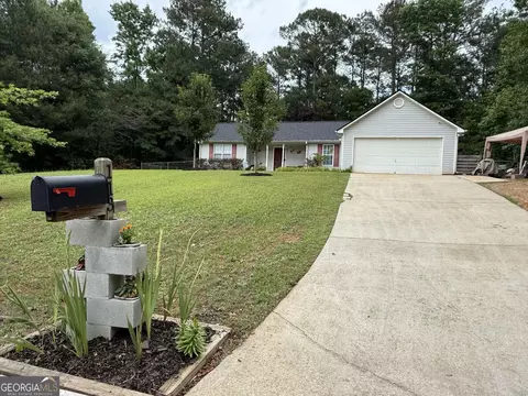 113 Honey Ln, Mcdonough, GA 30252