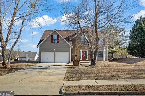 520 Easton Dr, Locust Grove, GA 30248