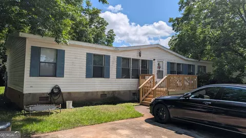 604 Richmond Hill Pkwy, Byron, GA 31008