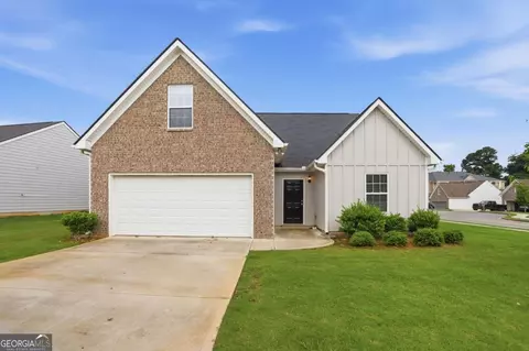 112 W Lexington Ave, Griffin, GA 30223