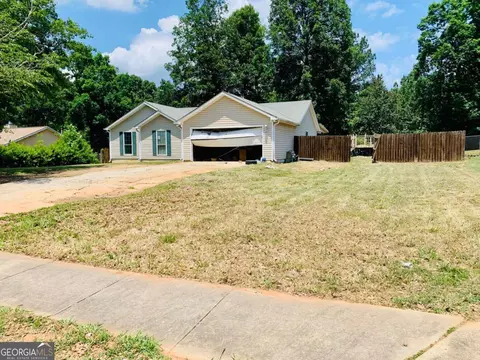 236 Northbridge Dr, Stockbridge, GA 30281