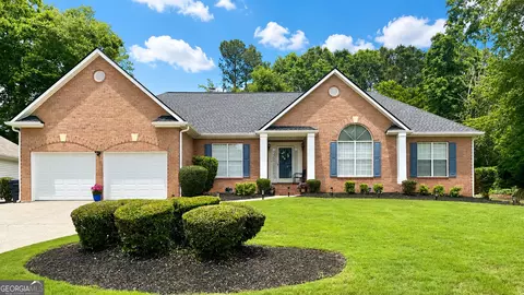 115 Heathdale Ct, Fayetteville, GA 30214