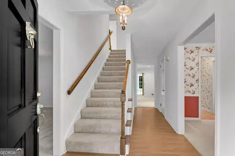 4589 Holliston Rd, Dunwoody, GA 30360