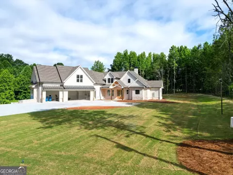 2889 Briscoe Rd, Loganville, GA 30052