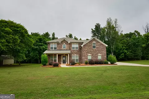 Exterior - 135 Terrell Ln, Covington, GA 30014 photo 3 of 9