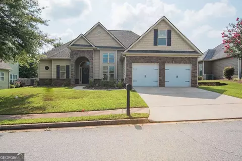 87 Camden Village Dr, Newnan, GA 30265