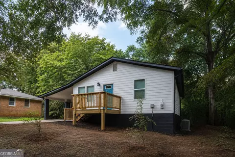 33 Head St, Mcdonough, GA 30253