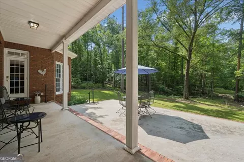 Exterior - 971 Cochran Rd, Covington, GA 30014 photo 6 of 7